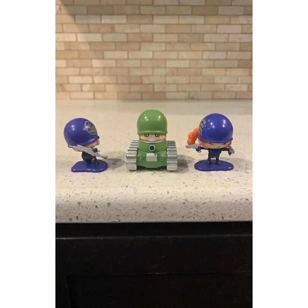 Awesome Little Green Men Figure Lot
